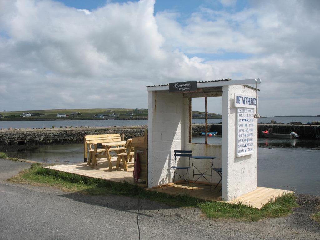 The Uyeasound Old Pier Cottage Belmont  Esterno foto